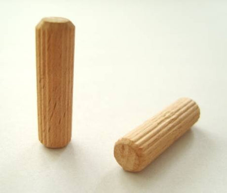 Multi-Grooved Wooden Dowel Pins 8 x 30mm - 25 pcs