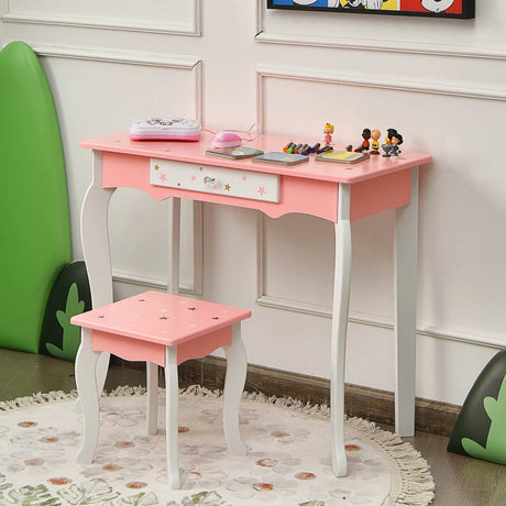 Children&#39;s dressing table with a three-part mirror