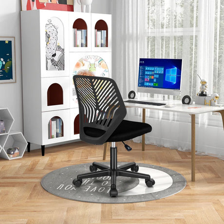 Height-adjustable Kids Mesh Ergonomic Desk Chair with Universal Casters-Black