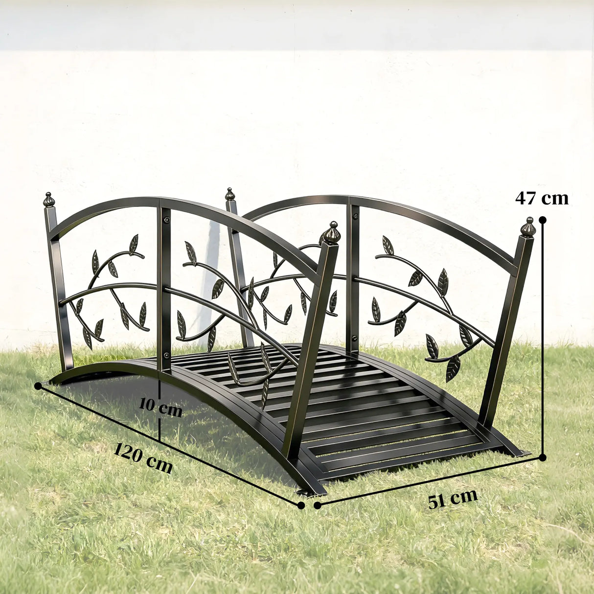 Outsunny 1.2M Metal Garden Bridge with Safety Railings, Outdoor Pond Bridge, Arch Decorative Footbridge for Creek Stream