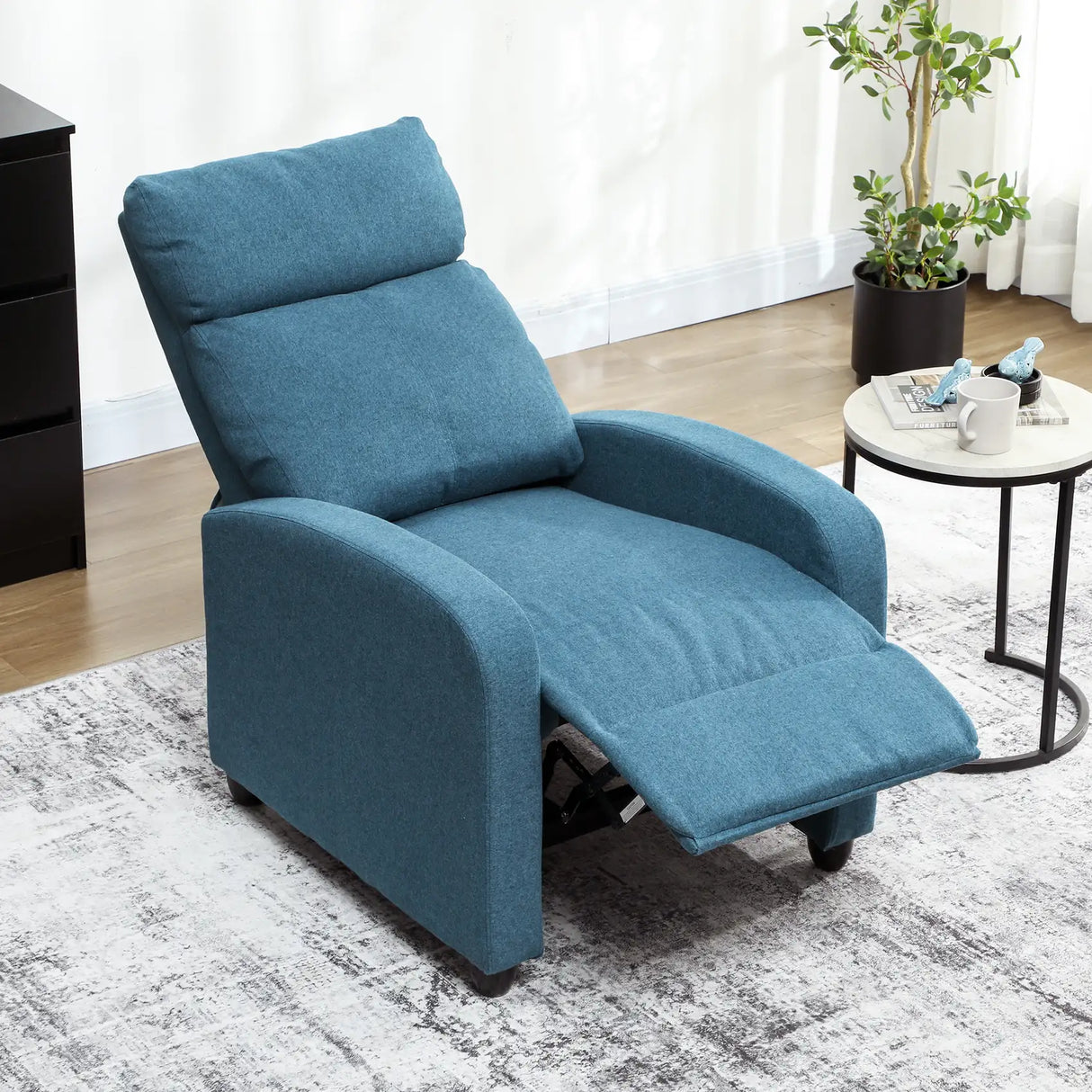HOMCOM 135 Push Back Recliner Armchair, with Footrest - Blue