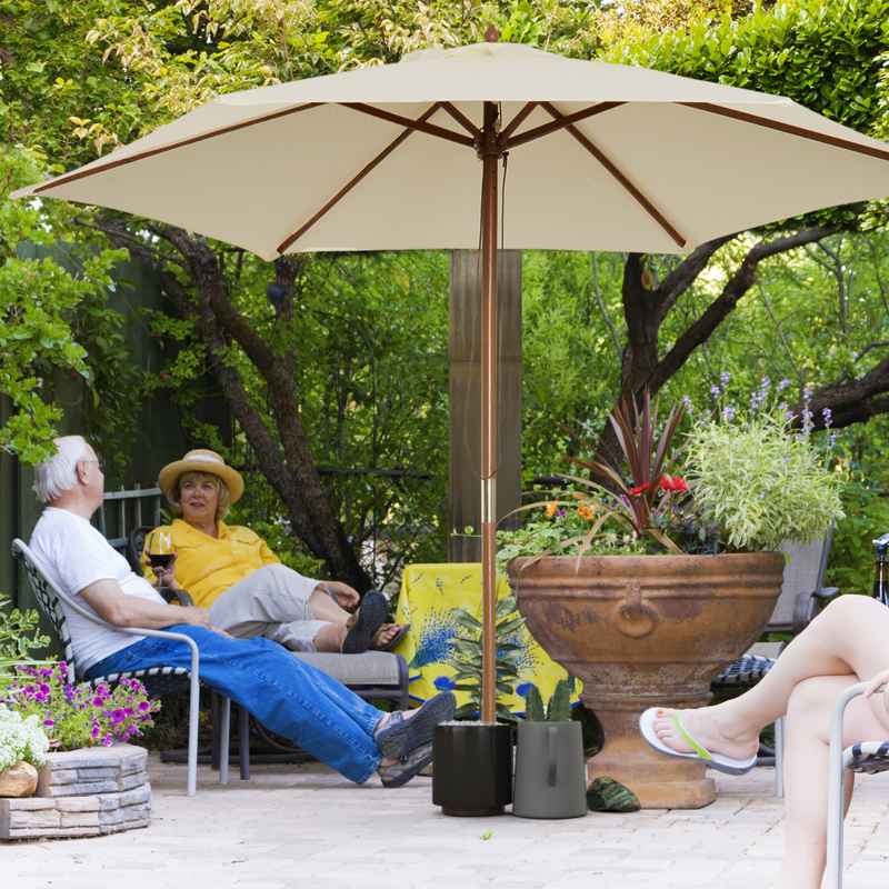 Outsunny 2.5m Wood Garden Parasol Sun Shade Patio Outdoor Wooden Umbrella Canopy, Table Market Umbrella with Vent, 38mm Pole, Rope Pulley Mechanism, Cream White