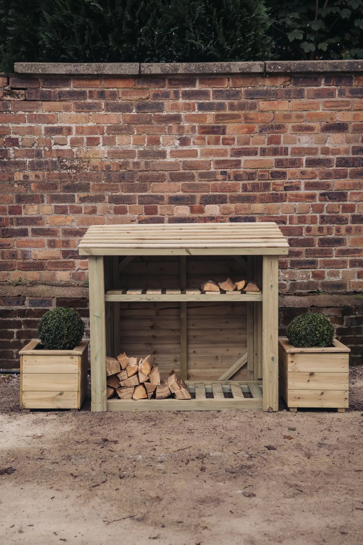 4FT X 4FT LOG STORE WITH KINDLING SHELF