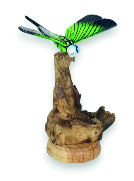 SINGLE EMPEROR DRAGONFLY ON DRIFTWOOD 14cm H