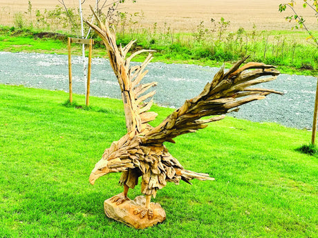 Root Small eagle (with wings separate)