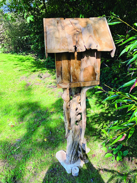 Root Tiki Bird Feeding house