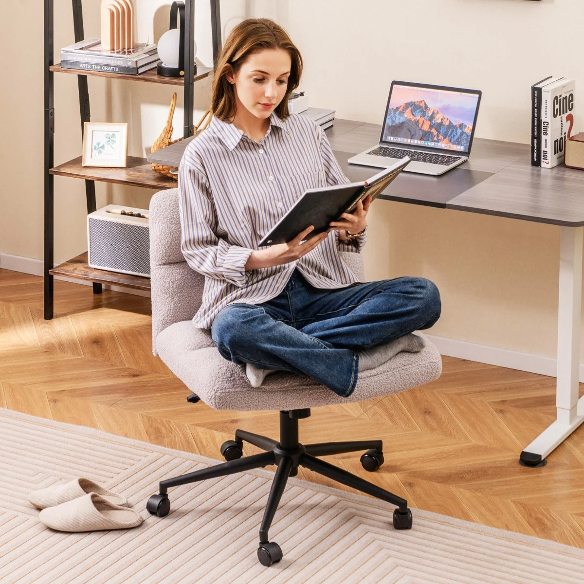 Modern Cross Legged Swivel Task Chair with Wheels-Grey