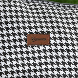 Outsunny Foldable Camp Bed, Padded Patio Camping Bed with Carry Bag, Magazine Bag and Cup Holder for Outdoor, Garden, Black