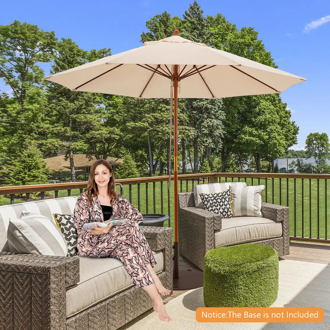 9.5 Feet Pulley Lift Round Patio Umbrella with Fiberglass Ribs-Beige