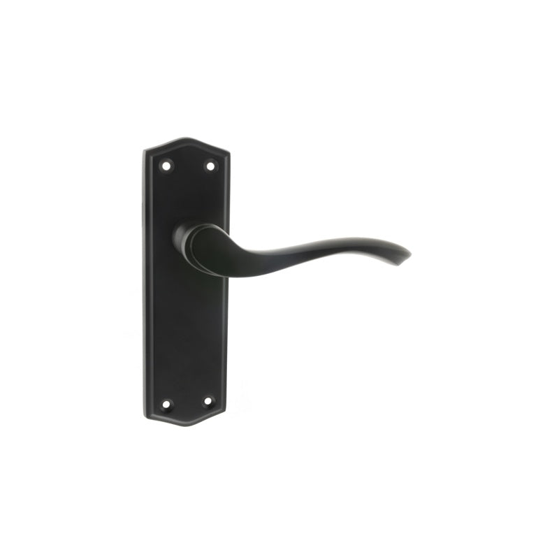 Old English Warwick Latch Lever Door Handle on Backplate - Matt Black - Set