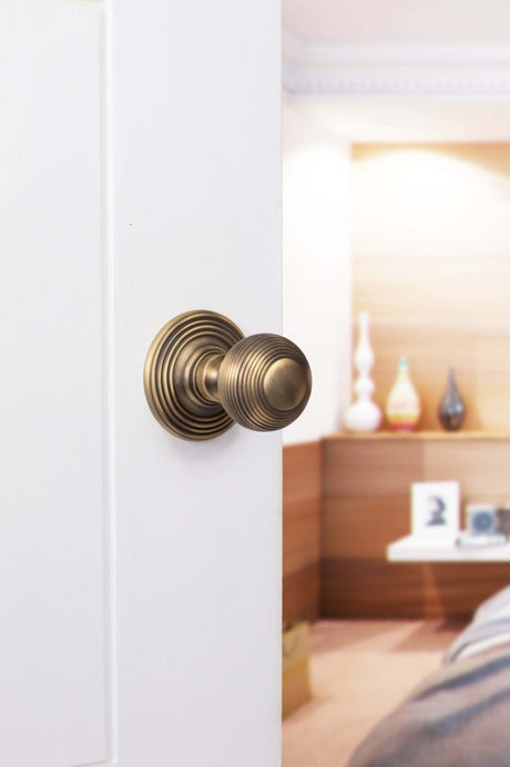 Old English Ripon Solid Brass Reeded Mortice Knob on Concealed Fix Rose - Matt Antique Brass - Set