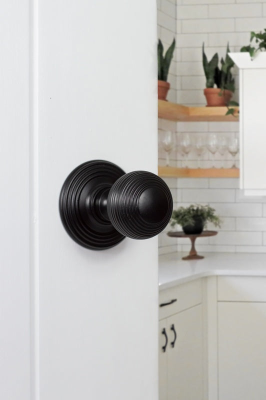 Old English Ripon Solid Brass Reeded Mortice Knob on Concealed Fix Rose - Matt Black - Set