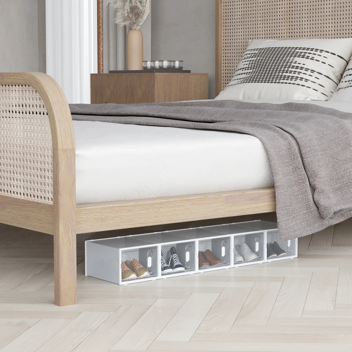 HOMCOM 8PCS Clear Shoe Box, Plastic Stackable Shoe Storage Box for UK/EU Size up to 12/46 with Magnetic Door for Women/Men, 28 x 36 x 21 cm