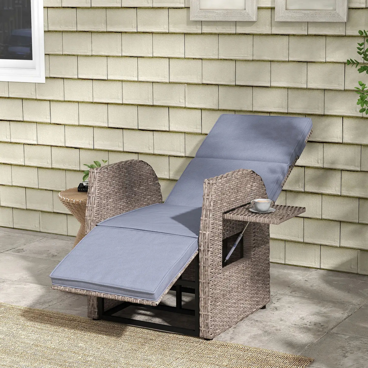 Outsunny 148 Reclining Rattan Garden Armchair, with Footrest - Brown/Grey