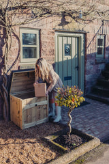 PARCEL BOX