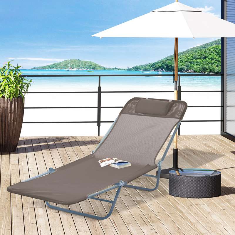 Outsunny Outdoor Foldable Sun Lounger, Adjustable Backrest Garden Recliner Sun Lounger Chair with Headrest Pillow, Coffee