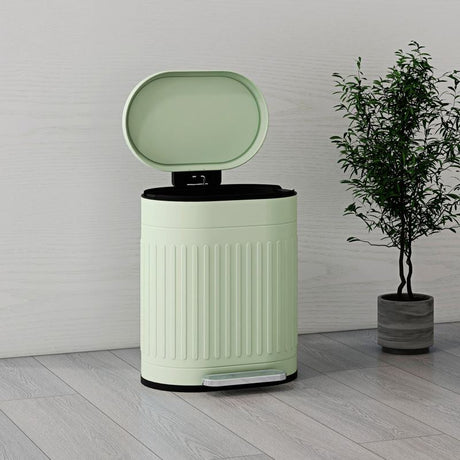 HOMCOM 20L Metal Kitchen Bin, with Soft-Close Lid - Light Green