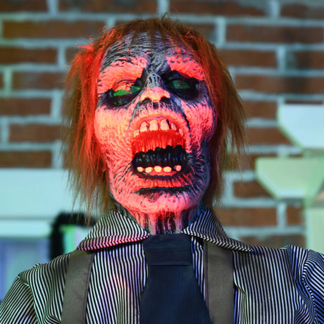 HOMCOM 5.5ft Life Size Halloween Animatronic Standing Chainsaw Killer, with Light Up Eyes, Sound Activated Moving Body, Scary Halloween Decorations, Battery Operated, Indoor Party Props