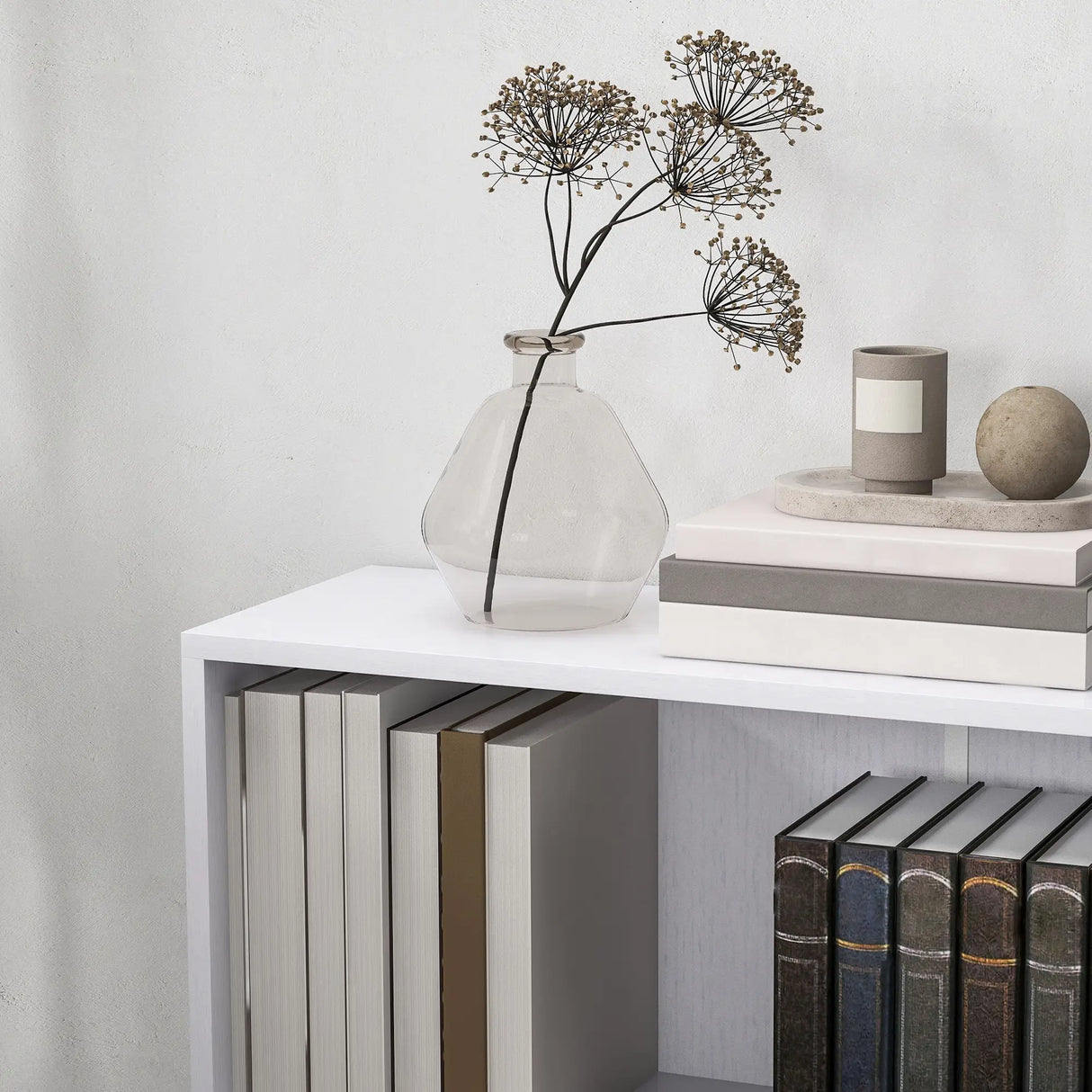 HOMCOM 2 Tier Bookshelf, Low Bookcase with Adjustable Shelf, 2 Compartments for Home Office, Living Room, Study, White