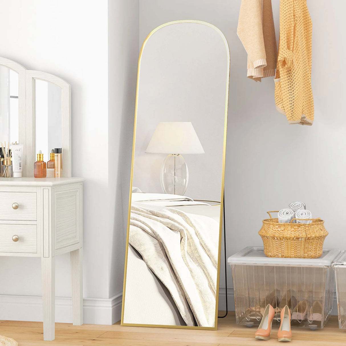 HOMCOM 162cm Aluminium Frame Standing Mirror - Gold