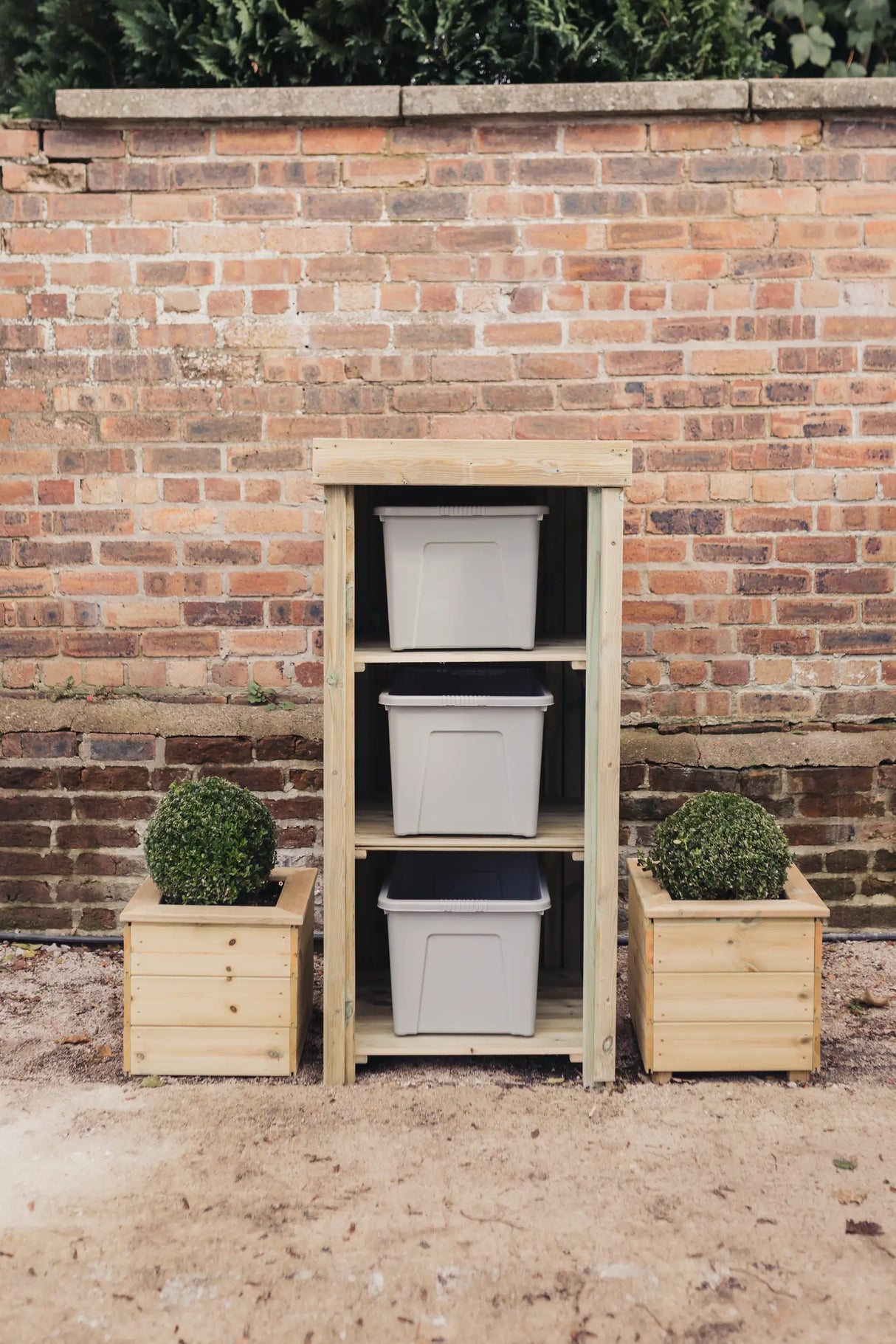 RECYCLE STORE WITHOUT DOOR