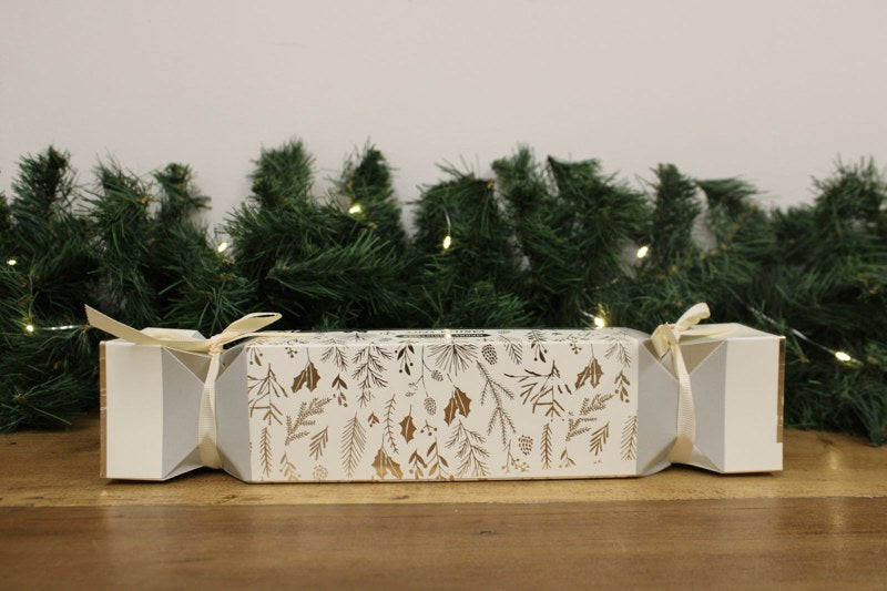 Cracker Gift-box with Vanilla Spice Candle-pots