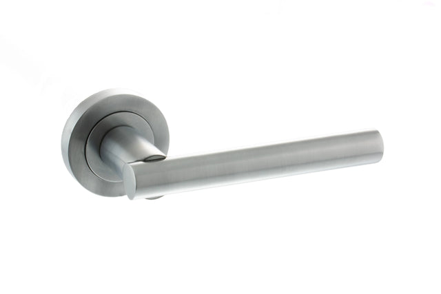 STATUS Nebraska Lever Door Handle on Round Rose - Satin Chrome - Set