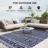 Outsunny Reversible Outdoor Rug with Carry Bag, Waterproof Plastic Straw Mat for Garden, Deck, RV, Picnic, Beach, Camping, 182 x 274cm, Dark Blue and White