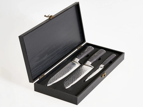Knife Set Black Damascus Stainless Steel 3 Pieces Hand-Sharpened 62 HRC Hardness with Chef's Knife Modern Design Beliani