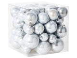 Set of 60 Christmas Baubles Silver Plastic Hanging Decor Traditional Style Christmas Balls Holiday Tree Beliani