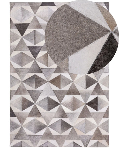 Area Rug Grey Leather 140 x 200 cm Patchwork Cowhide Geometric Rectangular Modern Beliani