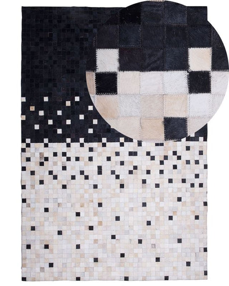 Area Rug Carpet Black and Beige Cowhide Leather Patchwork Pattern Rectangular 140 x 200 cm Beliani