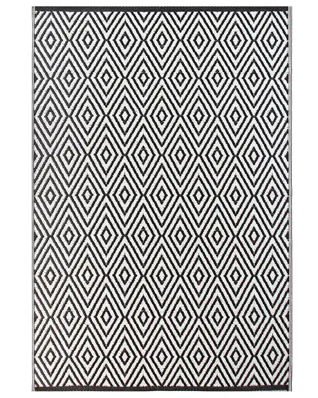 Outdoor Indoor Rug Black PP 150 x 200 cm Geometric Pattern Beliani