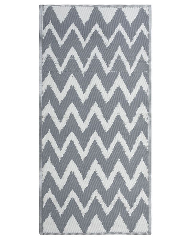 Outdoor Rug Mat Grey Synthetic 90 x 180 cm Chevron Geometric Pattern Eco Friendly Modern Beliani