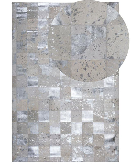 Rug Beige and Silver Cowhide Leather 200 x 140 cm Handcrafted Low Pile Modern Beliani