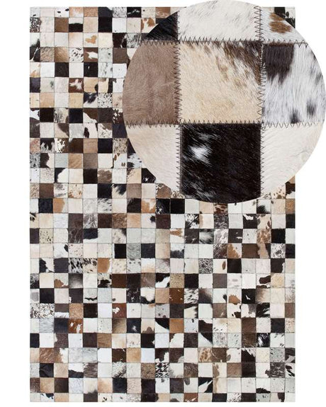 Rug Brown Beige Leather 140 x 200 cm Modern Patchwork Cowhide Handcrafted Beliani