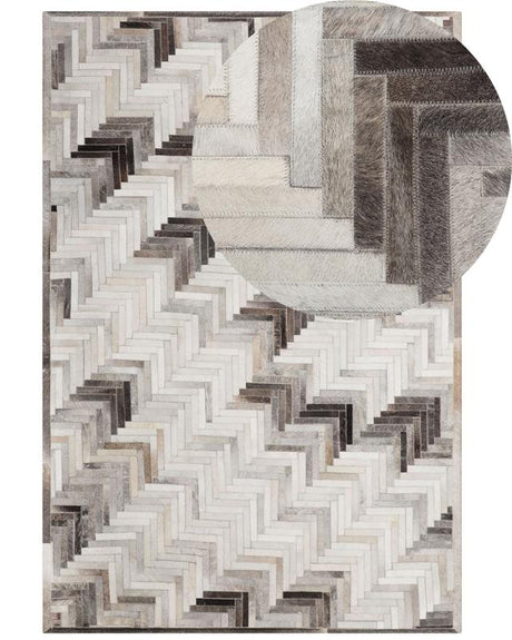 Area Rug Grey 140 x 200 cm Cowhide Leather Patchwork Beliani