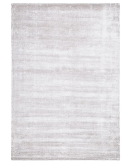 Area Rug Light Grey Viscose 160 x 230 cm Tufted Low Pile Modern Beliani