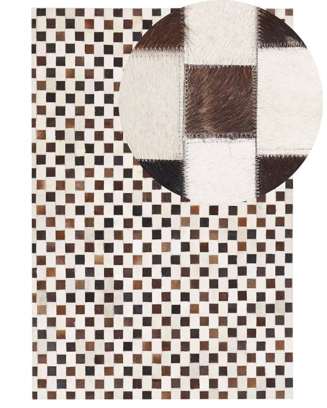 Area Rug Brown and Beige Cowhide Leather 140 x 200 cm Geometric Pattern Patchwork Beliani