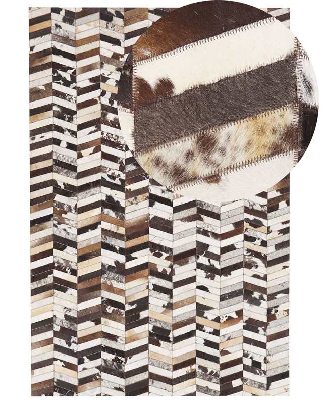 Area Rug Brown and White Cowhide Leather 140 x 200 cm Herringbone Pattern Patchwork Beliani