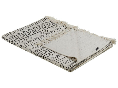 Cotton Blanket Black White 130 x 180 cm Bed Throw Tribal Pattern Bedroom Living Room Beliani