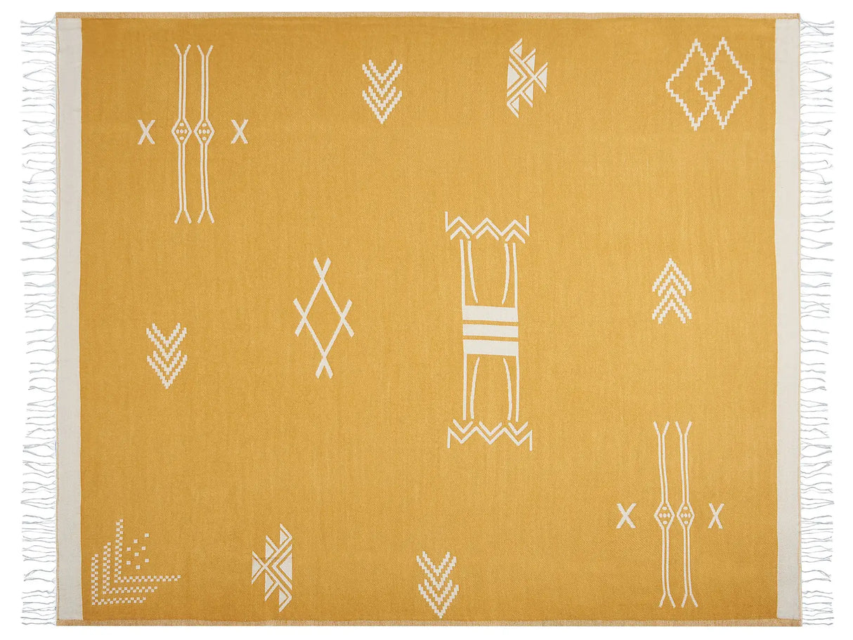 Blanket Yellow Acrylic Polyester 130 x 170 cm Geometric Pattern Tassels Modern Style Living Room Bedroom Accent Piece Beliani