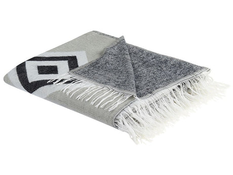 Blanket Grey Acrylic and Polyester 130 x 170 cm Bed Throw Geometric Pattern Fringes Bedroom Living Room Beliani