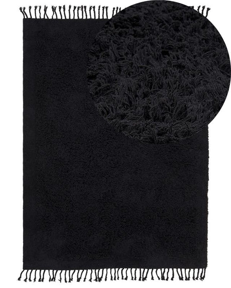 Area Rug Black Cotton 140 x 200 cm Shaggy Rectangular with Tassels Boho Style Beliani