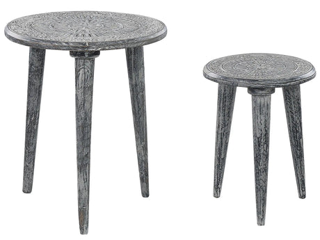 Set de 2 msue laterale lucrate manual din lemn de mango nuane de gri cu efect uzat stil vintage pentru living sau dormitor Beliani