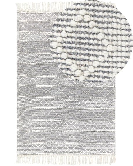 Area Rug Grey and White Wool Cotton 160 x 230 cm Hand Woven Flat Weave with Tassels Geometric Pattern Beliani
