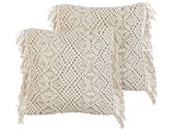 Decorative Cushion Set of 2 Beige Cotton Macram 45 x 45 cm with Tassels Rope Boho Retro Decor Accessories Beliani