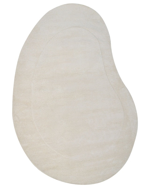 Area Rug Beige Viscose 160 x 230 cm Organic Kidney Shape Accent Rug  Beliani