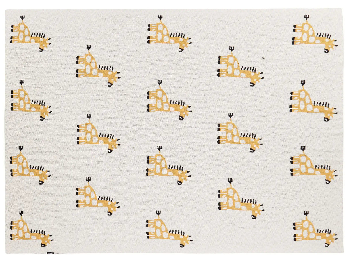 Kids Blanket Beige Cotton 130 x 180 cm Bed Throw Cosy Giraffe Pattern Bedroom Kids' Room Modern Design Beliani