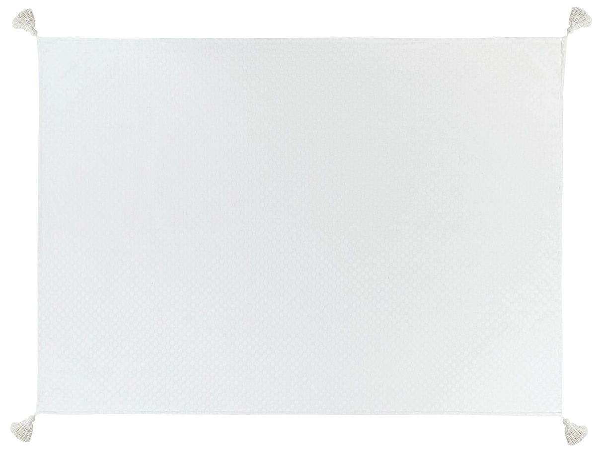 Bedspread Off-White Cotton 150 x 200 cm with Tassels Decorative Throw Bedding Bedroom Beliani